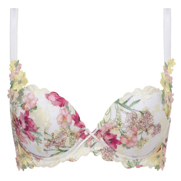 トリンプ Triumph TR0082 プレミアムデザイン レッドレーベル ブラジャー BCDE 単品