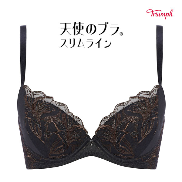 ティーリーフの下に着用しても 最近憧れてる人の真似してバンダナを巻いてみた🧣 517に