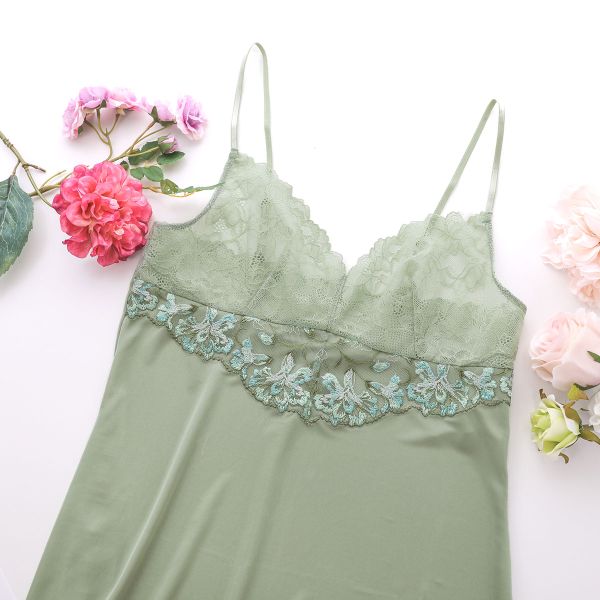 トリンプ Triumph TR0109 レッドレーベル バイ トリンプ キャミソール インナー ランジェリー 80-90