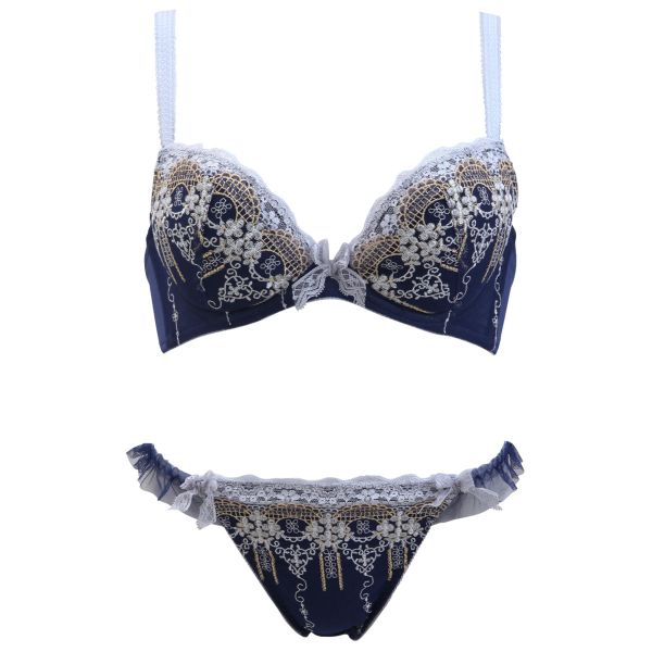 Wレースブラショーツセット 　トリンプとSHIROHATOの共同企画