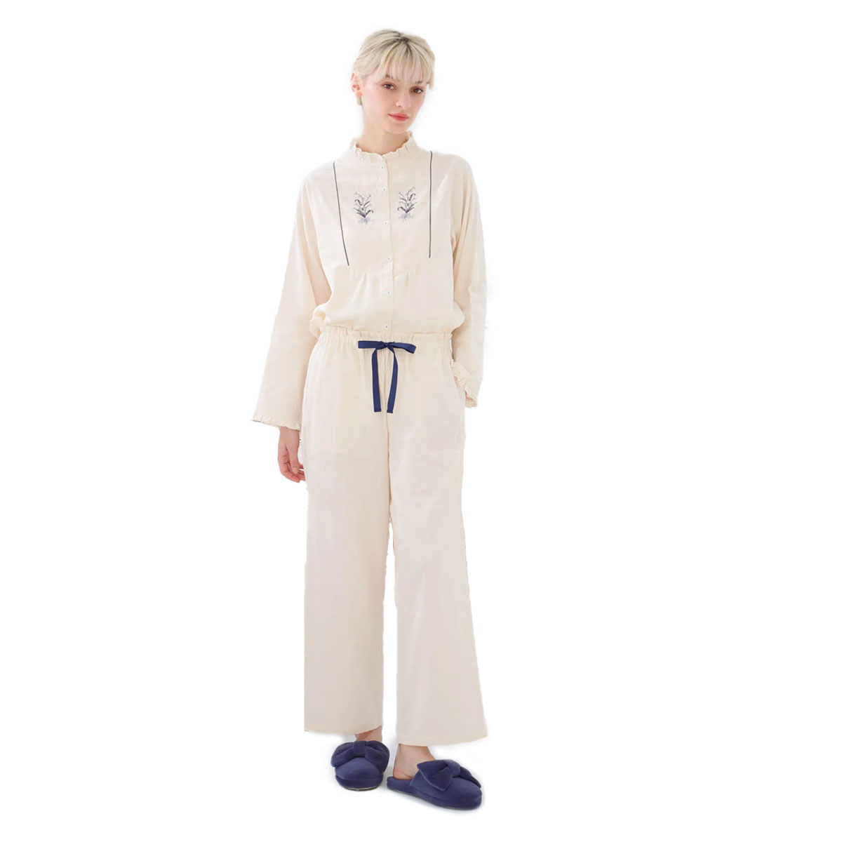 ナルエー NARUE パジャマ ダブルガーゼフラワーブーケ刺繍パジャマ ルームウェア セットアップ 上下セット 長袖 レディース(BE-ベージュ-M-L)