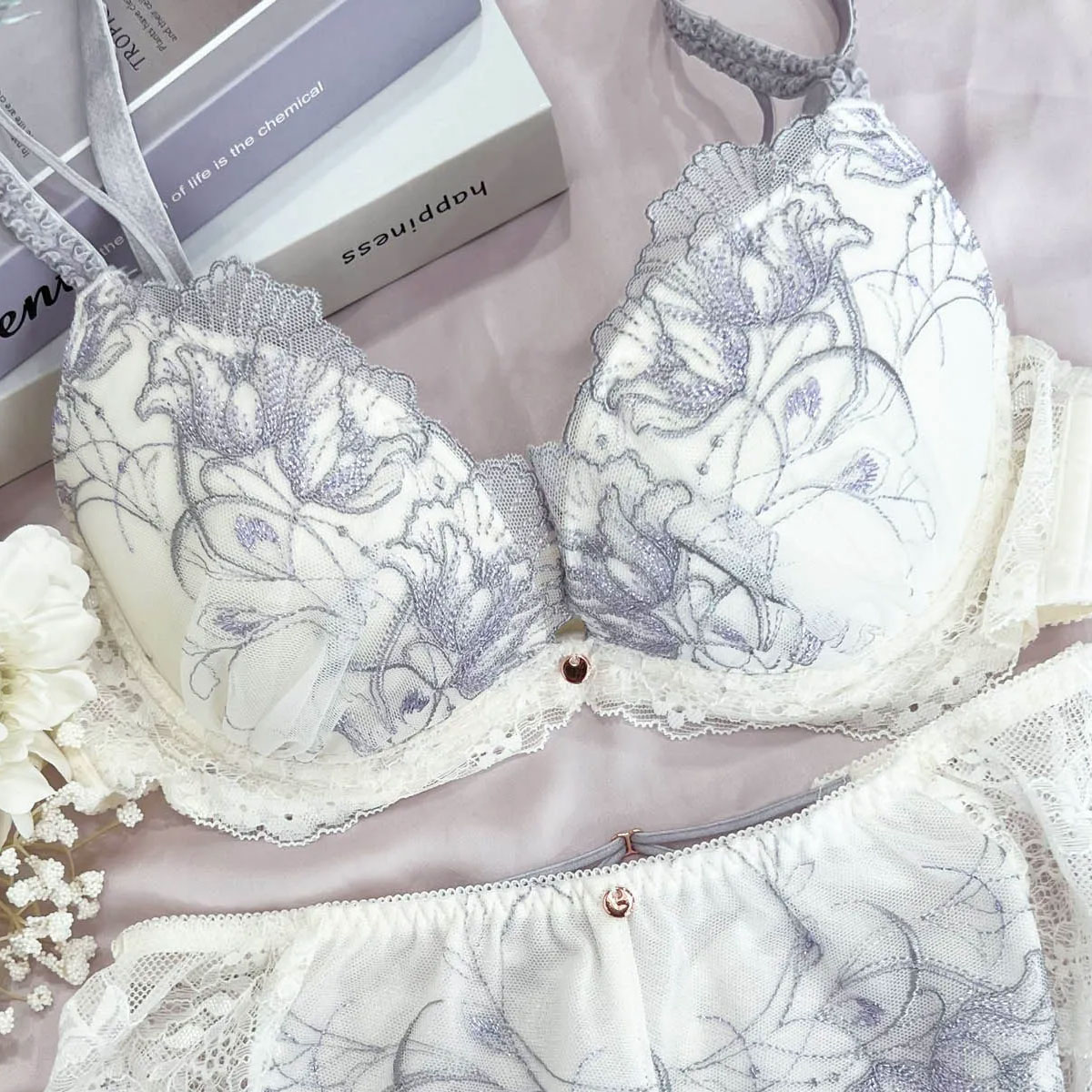 ナルエー NARUE ランジェリー アネーロ ブラジャー BC Lワイヤー 谷間ブラ 単品(IV-アイボリー-B65)