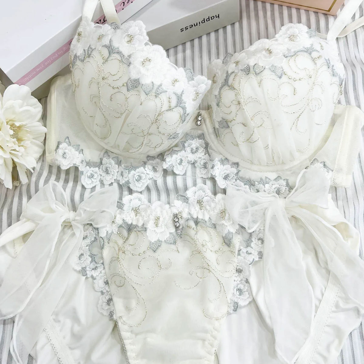 ナルエー NARUE ランジェリー エーデル ブラジャー BC 単品(WH-ホワイト-B65)