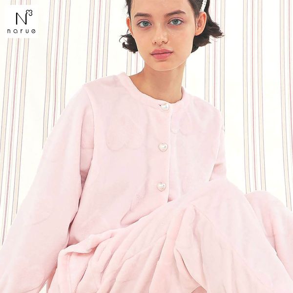 ナルエー パジャマ シャイニースノーエンボスハートペプラムパジャマ セットアップ 上下セット ルームウェア 長袖 レディース NARUE