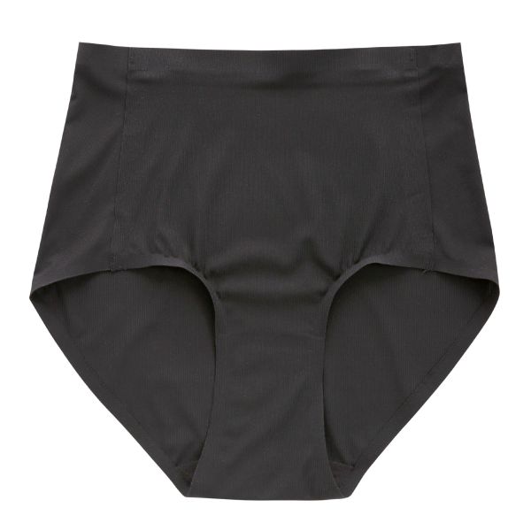 セレブビューティー Celeb Beauty 素肌のようなかろやかショーツ 無縫製 圧着 M L LL 速乾 冷感 軽い 薄い フィット シンプル リラックス 単品