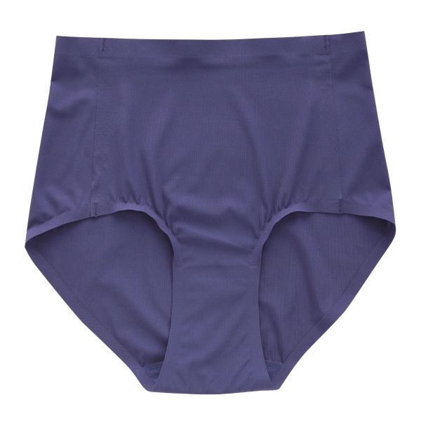 セレブビューティー Celeb Beauty 素肌のようなかろやかショーツ 無縫製 圧着 M L LL 速乾 冷感 軽い 薄い フィット シンプル リラックス 単品