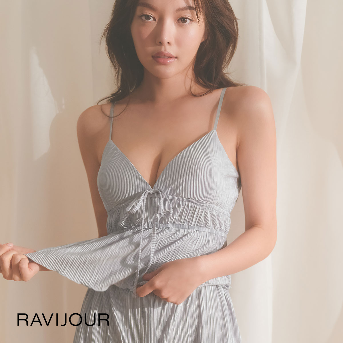 Ravijour★サテンフリルセットアップ★ルームウェア★パジャマ★部屋着パンツ ラヴィジュール ルームウェア Ravijour - Ravijour☆サテン