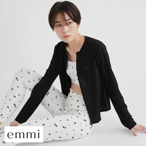 エミ emmiロゴジップカーディガン emmi