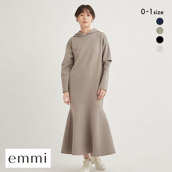 30%OFF エミ フーディーカットワンピース 長袖 emmi 30%OFF エミ フーディーカットワンピース 長袖 emmi