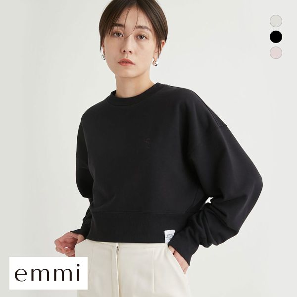 30%OFF エミ オーガニックコットンewcロゴショートスウェット emmi 30%OFF エミ オーガニックコットンewcロゴショートスウェット emmi