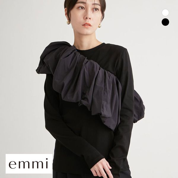 エミ フリル付きロングスリーブTシャツ emmi