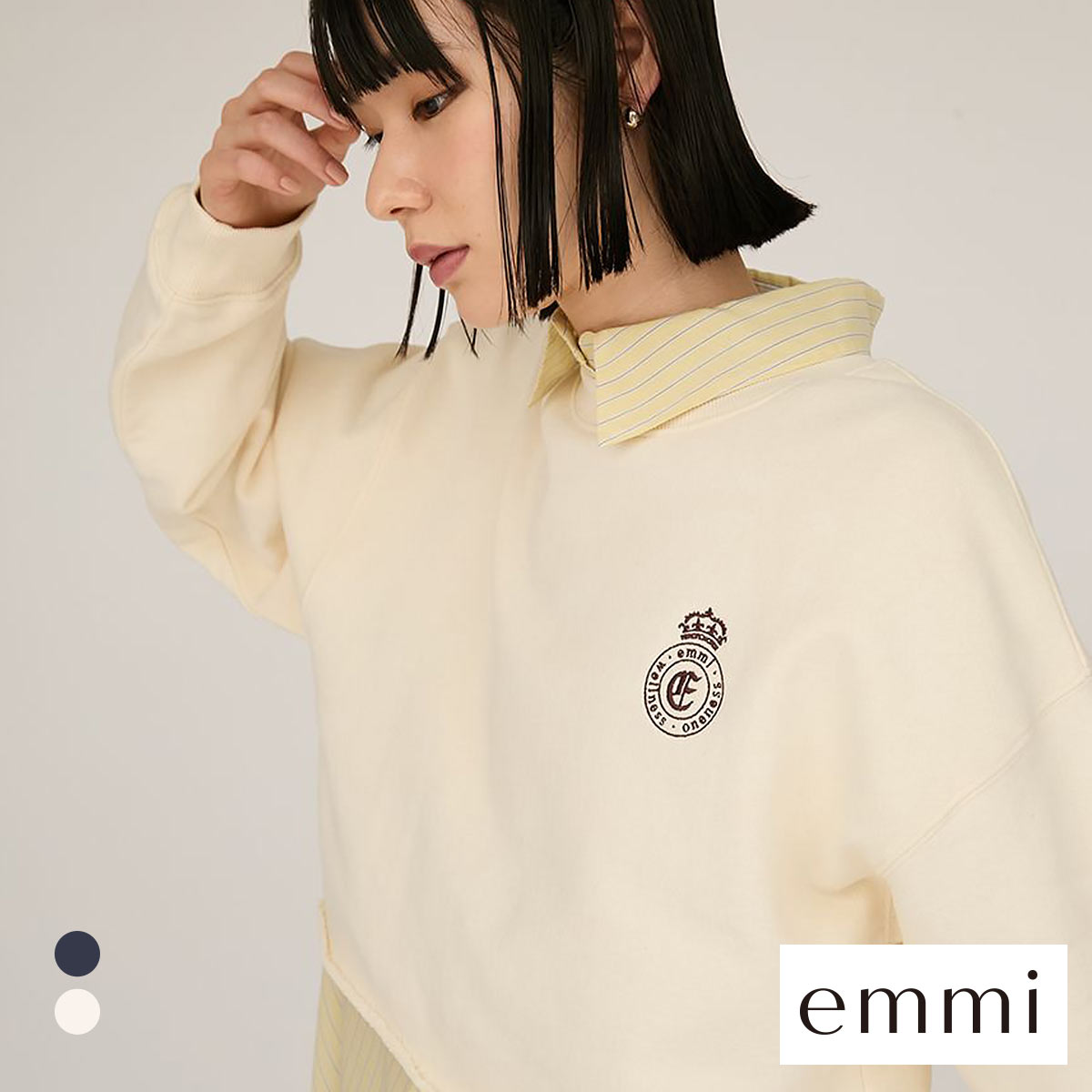 エミ エンブレムロゴスウェットトップス emmi(IV-アイボリー-Free)