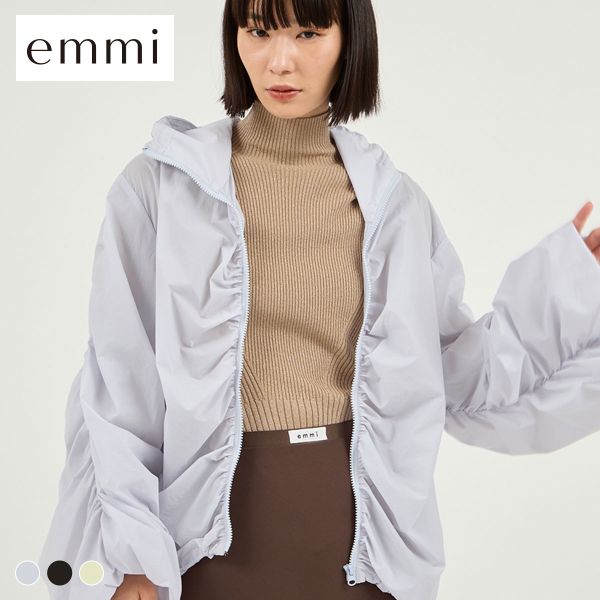 エミ 撥水 ギャザーフーディーブルゾン emmi