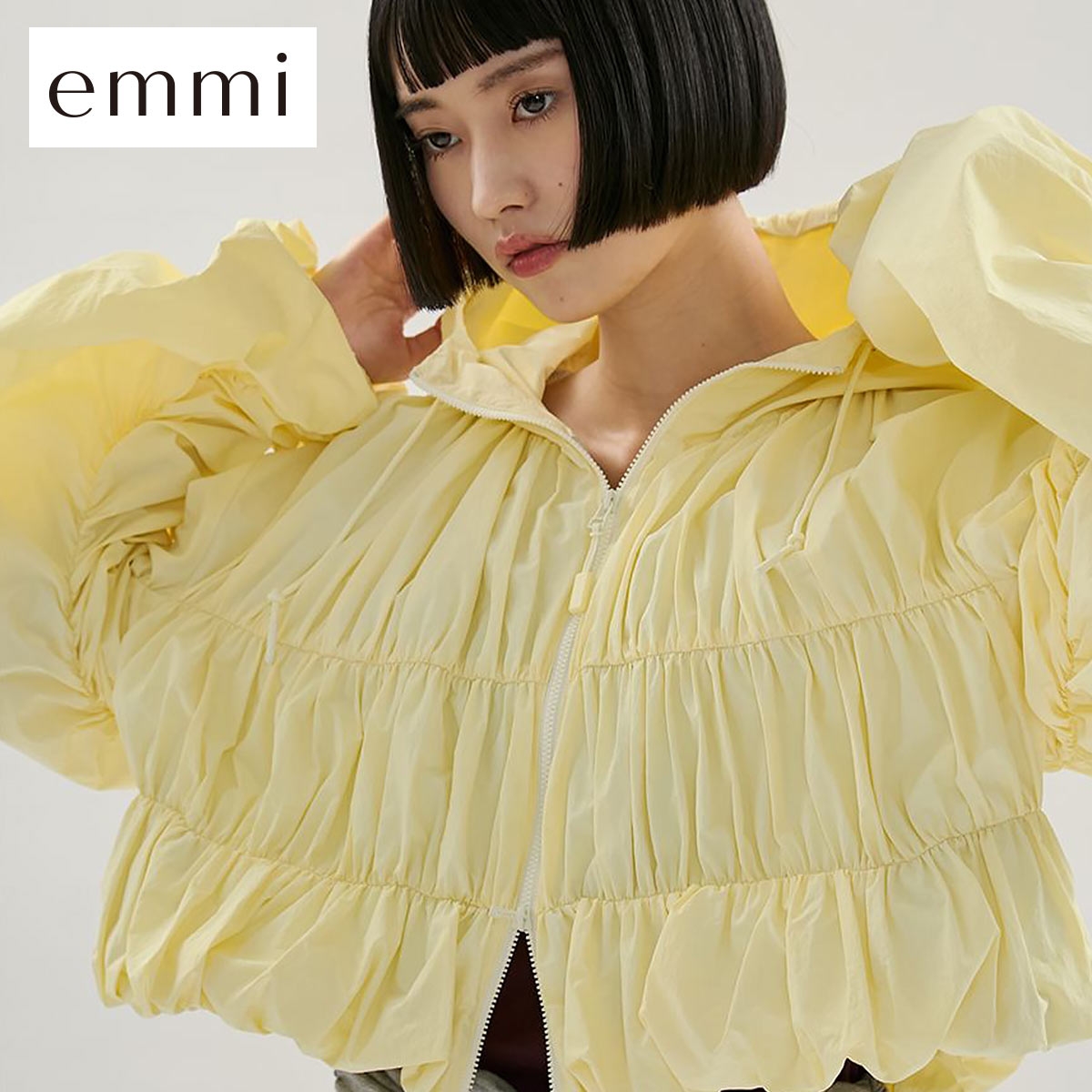 エミ Movique シャーリングブルゾン 撥水 UVカット 接触冷感 emmi(YE-イエロー-Free)