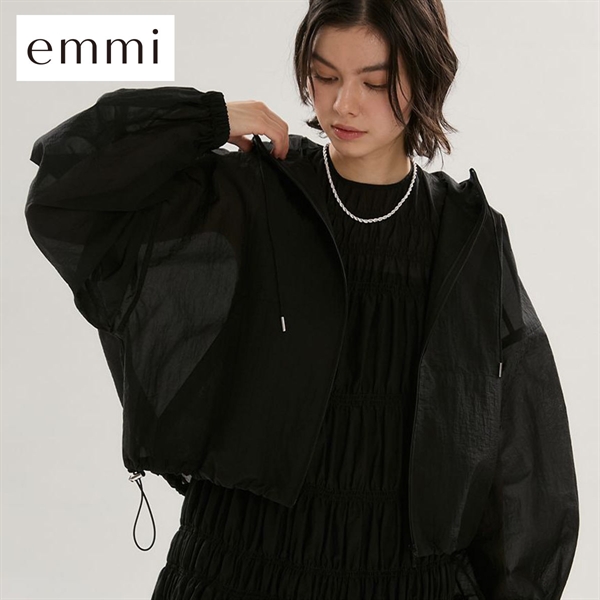 エミ シアーナイロンブルゾン セットアップ対応 emmi