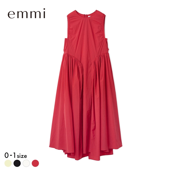 エミ ギャザーフォルムナイロンワンピース emmi