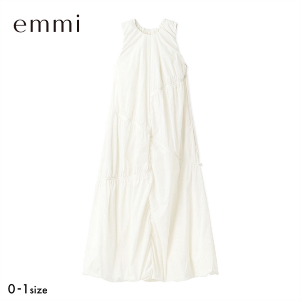 エミ エアリーギャザーワンピース 撥水 emmi