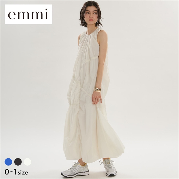 エミ エアリーギャザーワンピース 撥水 emmi