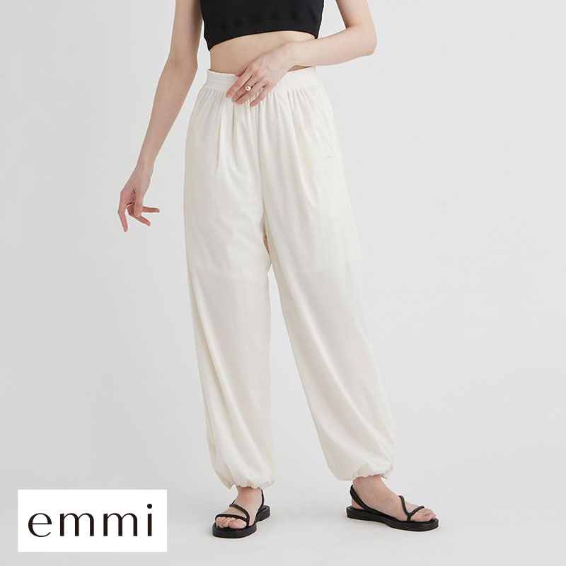 エミ eco ラッシュガードパラシュートパンツ emmi(OW-オフホワイト-Free)