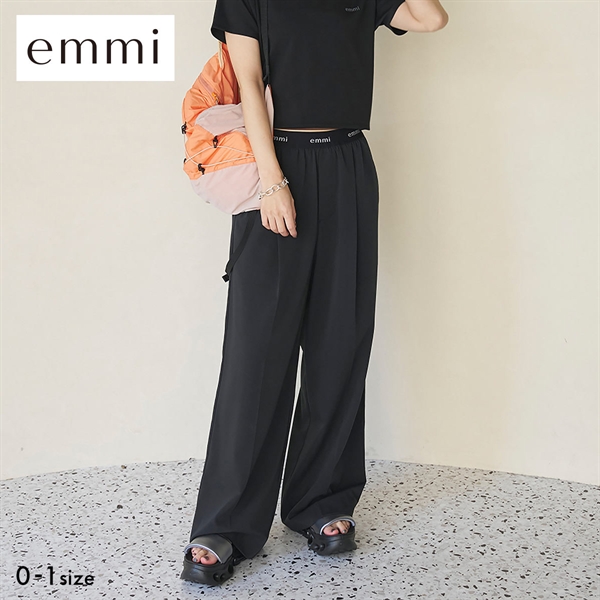 エミ emmiロゴウエストゴムテーパードパンツ emmi