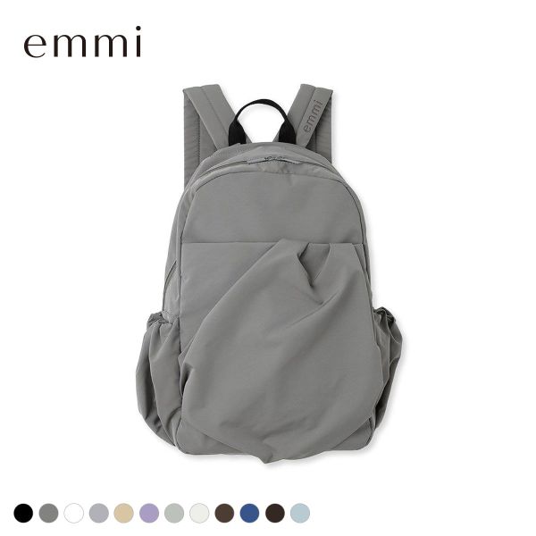 エミ ギャザーボディーバックパック emmi