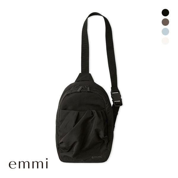 エミ eco 撥水ギャザーミニショルダーバッグ emmi