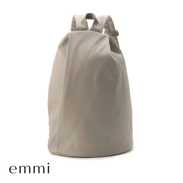 エミ emmi 【emmi atelier】eco撥水2wayボディバックパック