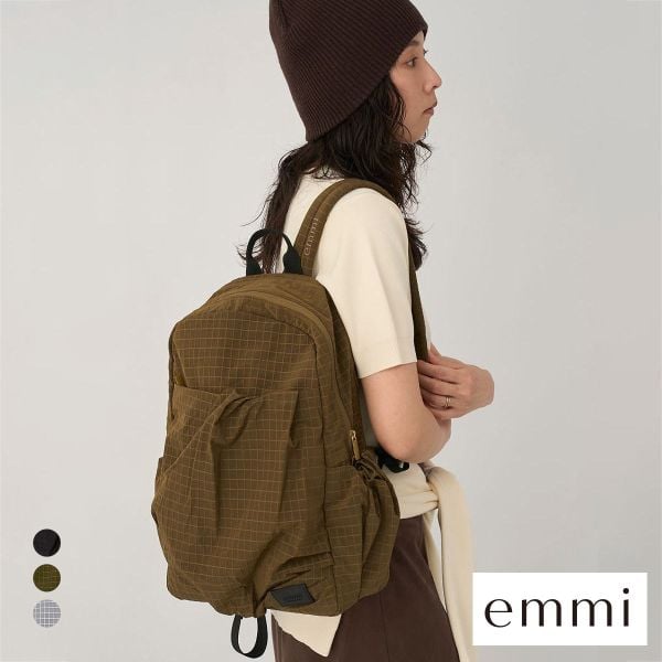 エミ ボックスチェックギャザーボディーバックパック emmi