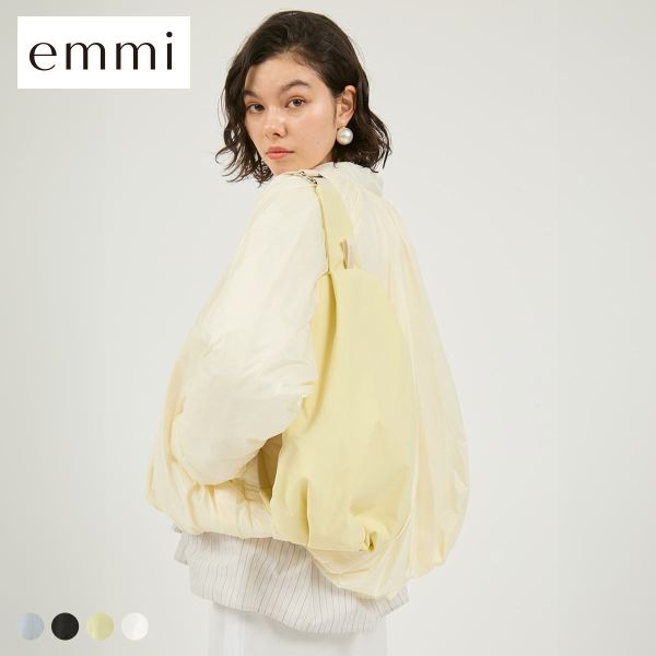 エミ 撥水 クロスボディショルダーバッグ emmi