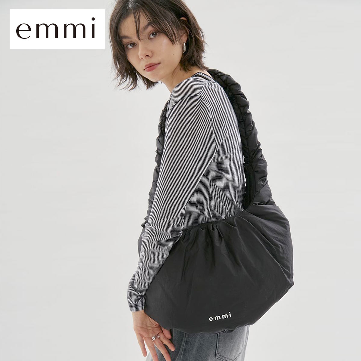 エミ ギャザーディテールショルダーバッグ 撥水 emmi(BK-ブラック-Free)
