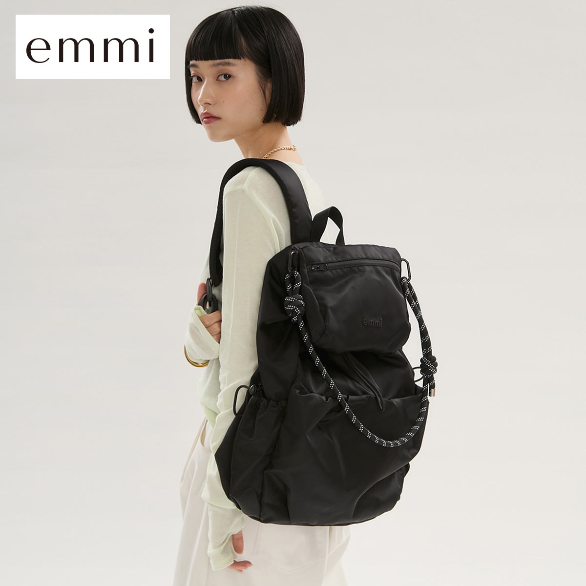 エミ ONLINE限定カラーあり マルチユースバックパック emmi(BK-ブラック-Free)