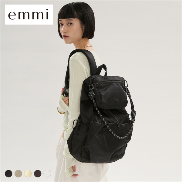 エミ ONLINE限定カラーあり マルチユースバックパック emmi