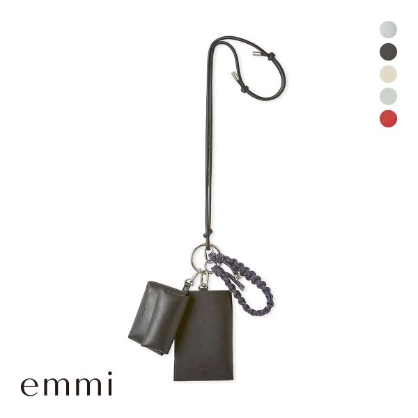 エミ ONLINE限定カラー マルチショルダー emmi