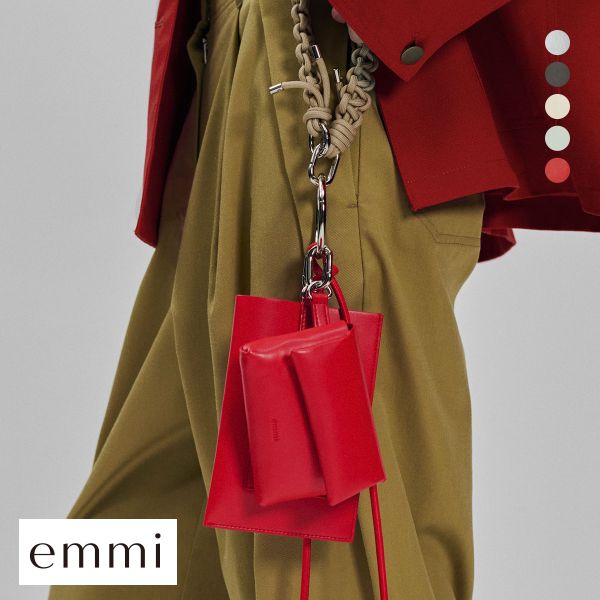 エミ ONLINE限定カラー マルチショルダー emmi