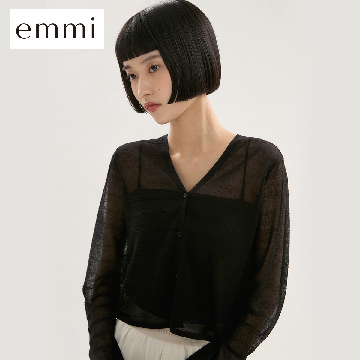 エミ リネン混Vネックシアーボーダーニットカーディガン ハンドウォッシャブル emmi(BK-ブラック-Free)