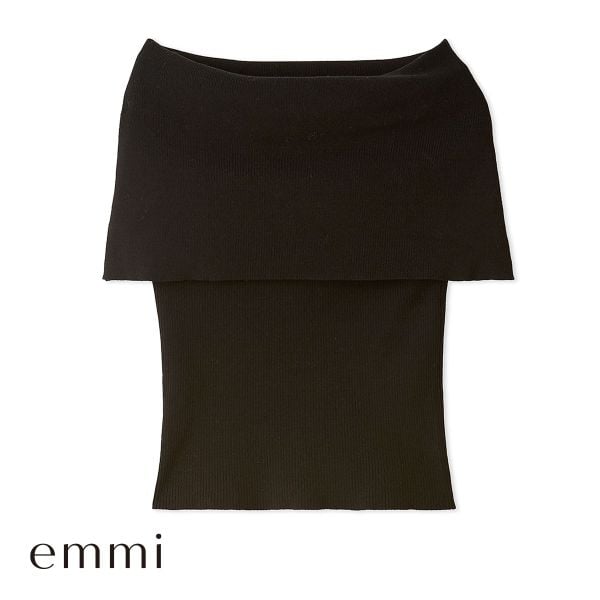 エミ emmi オフショルラメニットトップス emmi