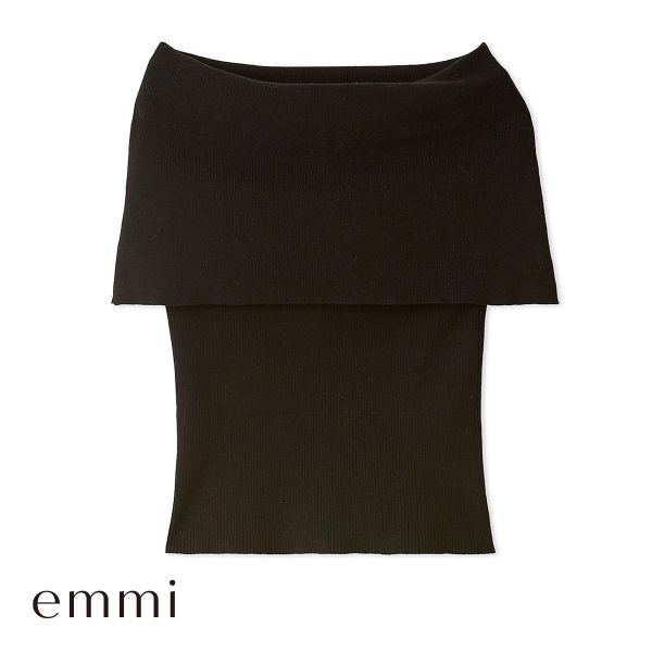 エミ emmi オフショルラメニットトップス emmi