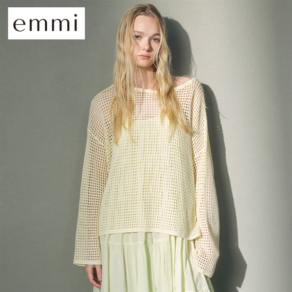 エミ メッシュニットプルオーバー emmi