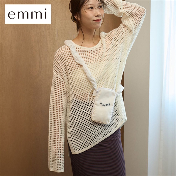 エミ メッシュニットプルオーバー emmi