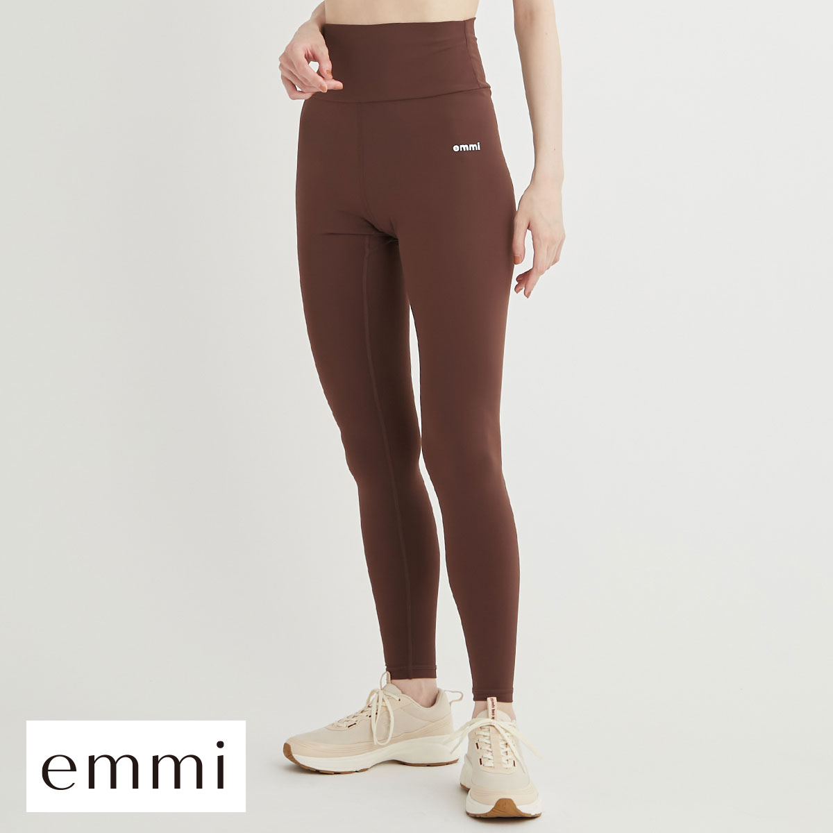エミ WELLNESS&TRAINING サステナレッチレギンス emmi(BR-ブラウン-0)