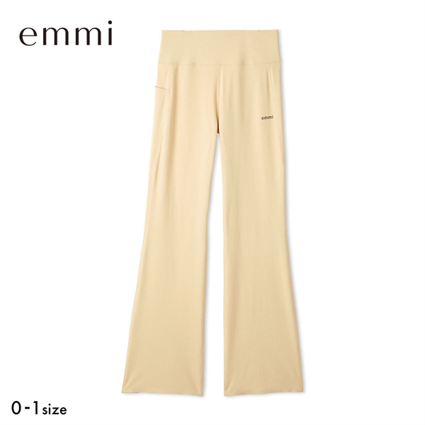 エミ アクティブフレアレギンス emmi