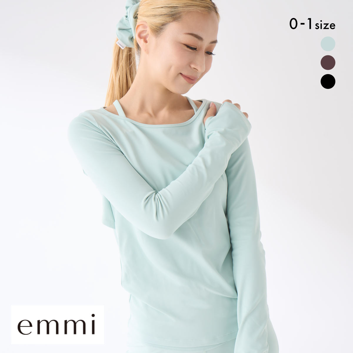 エミ WELLNESS&TRAINING サステナレッチアクティブトップス emmi