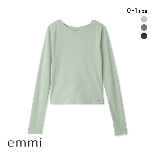 エミ WELLNESS&TRAINING サステナレッチプルオーバー emmi