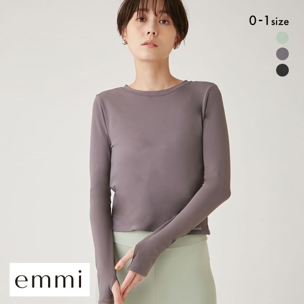 エミ WELLNESS&TRAINING サステナレッチプルオーバー emmi