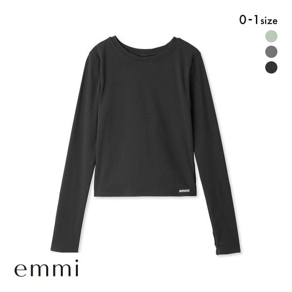 エミ WELLNESS&TRAINING サステナレッチプルオーバー emmi