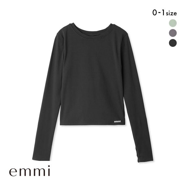 エミ WELLNESS&TRAINING サステナレッチプルオーバー emmi