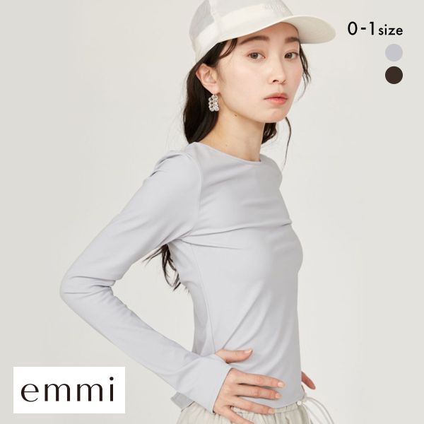 エミ WELLNESS&TRAINING サステナレッチデザインプルオーバー emmi