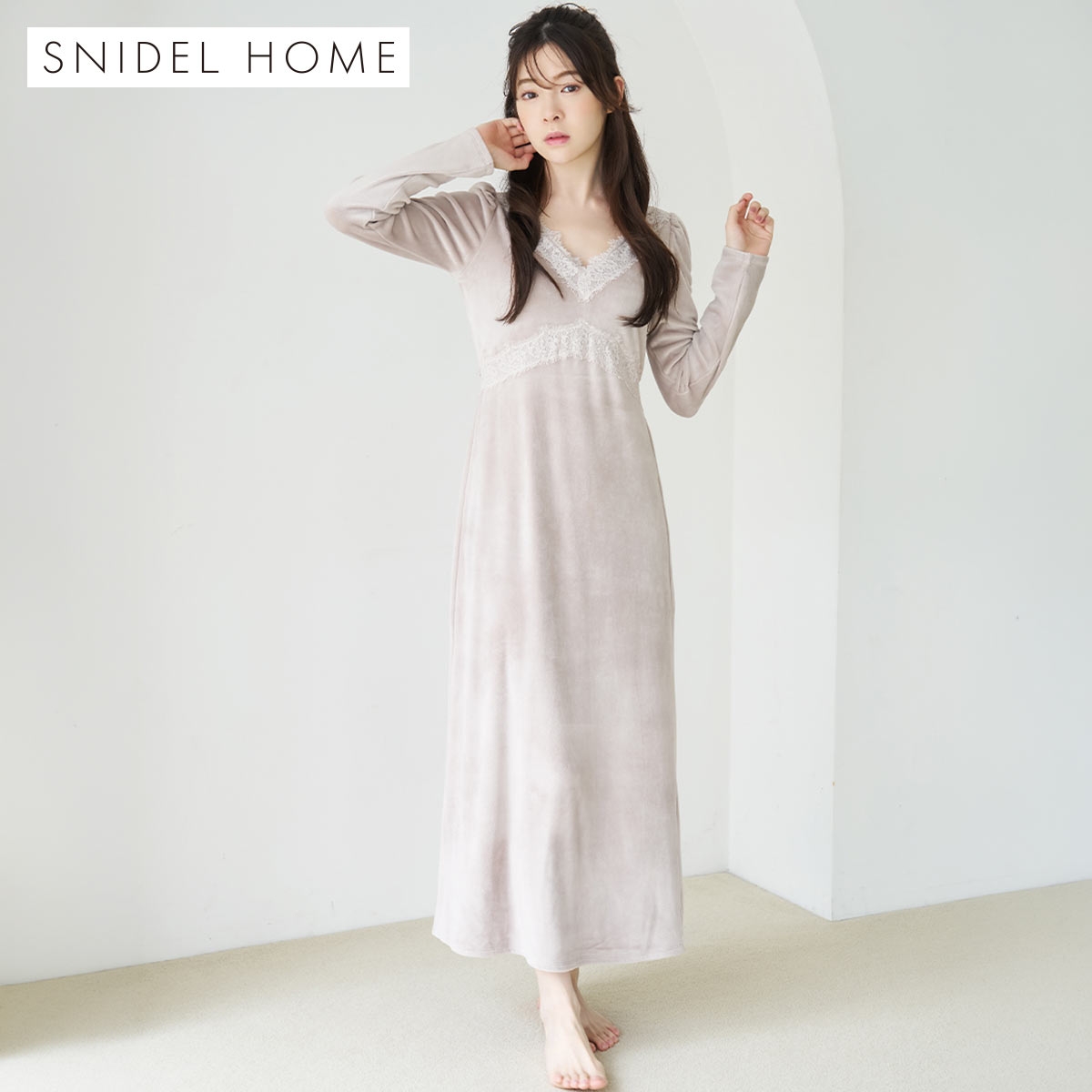 スナイデルホーム イフミック(R) シルキーフリースカップインワンピース カップ付き パッド付き ルームウェア SNIDEL HOME IFMC.(MO-モカ-Free)