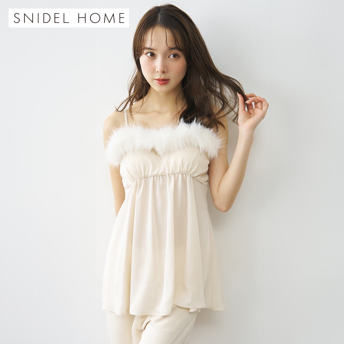 スナイデルホーム Halloween カップインサテンキャミソール カップイン パッド付 パジャマ ルームウェア SNIDEL HOME ハロウィン(IV-アイボリー-Free)