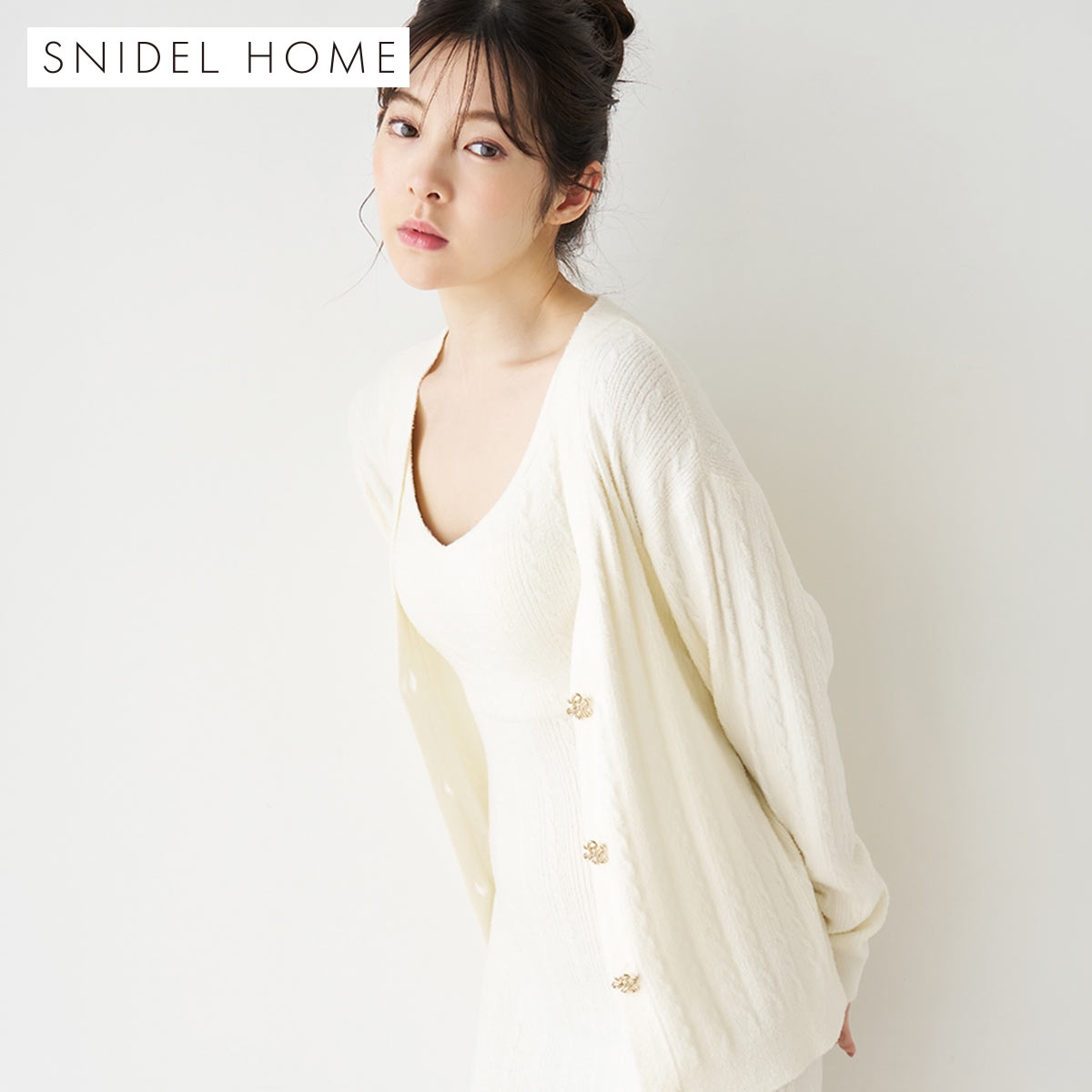 スナイデルホーム Creamy エンブレムボタンニットカーディガン パジャマ ルームウェア SNIDEL HOME(IV-アイボリー-Free)